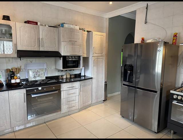 4 BEDROOM HOUSE FOR SALE IN NORTHDENE